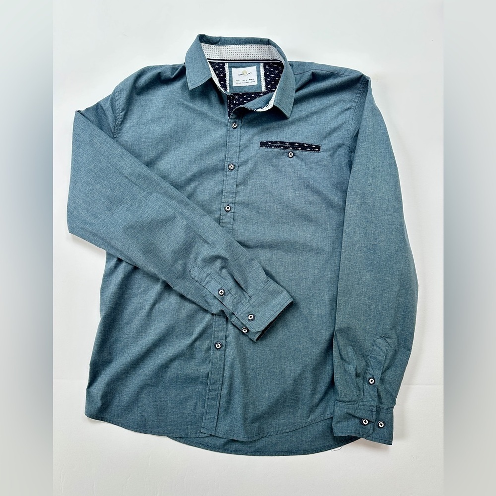 Men’s Craft + Flow Long Sleeved Shirt
Size Large​​